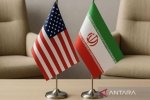 Ilustrasi bendera Amerika - Iran