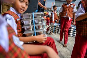 Jumlah penerima manfaat program MBG