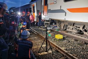 Penanganan kereta api anjlok di Bumiayu