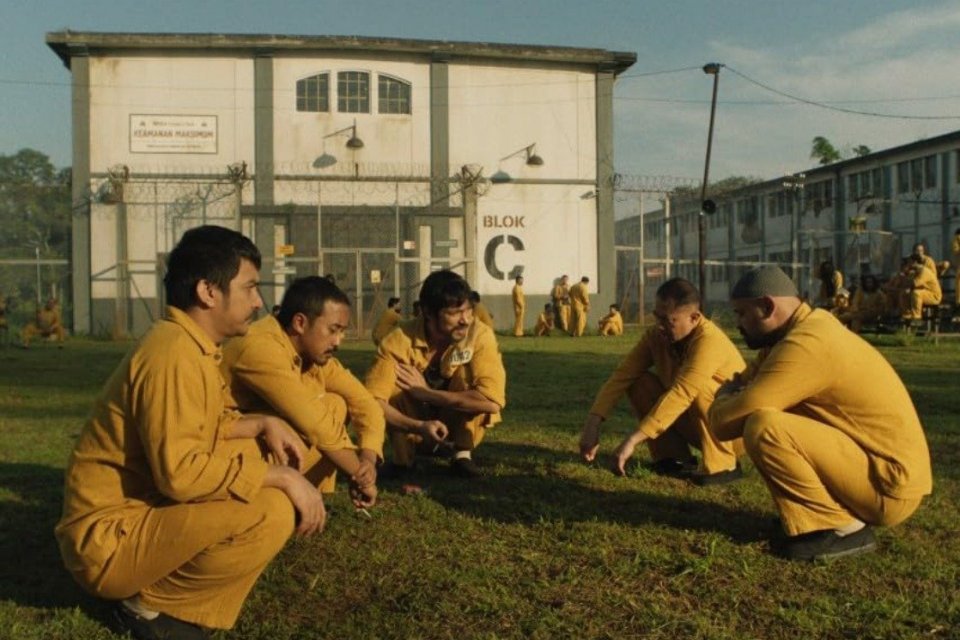 Sinopsis Film Ghost in The Cell