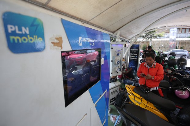 Kendaraan Listrik Jadi Alternatif Untuk Mengurangi Penggunaan BBM (Foto: Katadata/Fauza Syahputra)