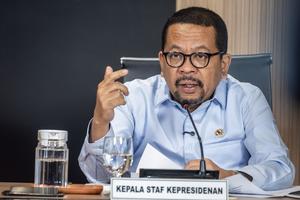 Konferensi pers progres program pemerintah