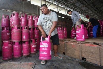 Kenaikan Harga LPG 5,5 Kg dan 12 Kg (Foto: Katadata/Fauza Syahputra)