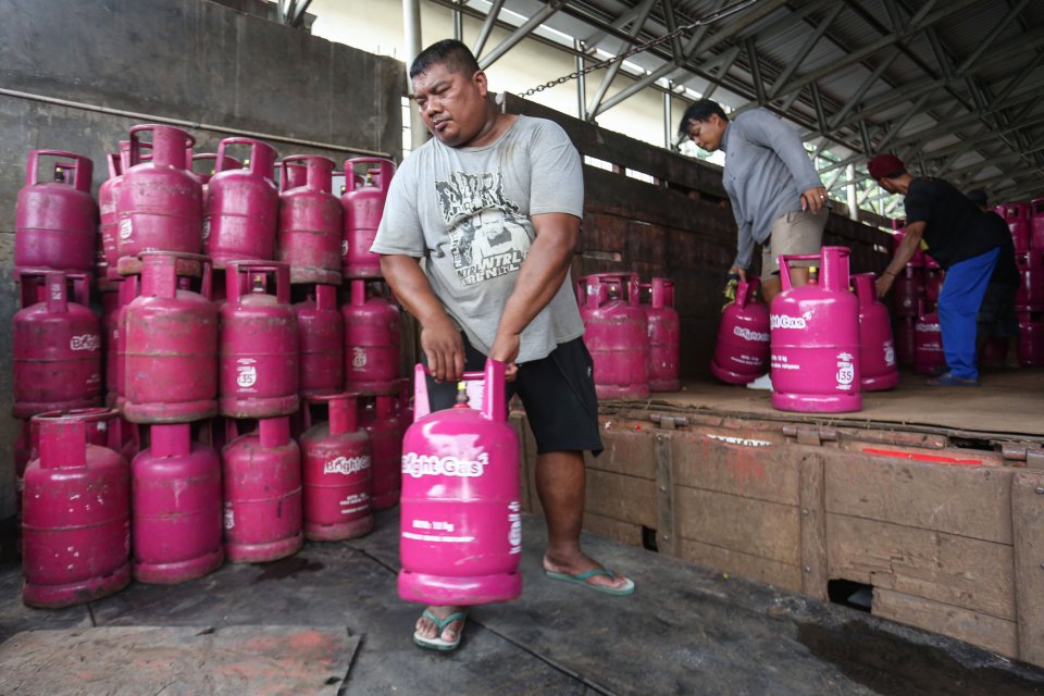 Kenaikan Harga LPG 5,5 Kg dan 12 Kg (Foto: Katadata/Fauza Syahputra)