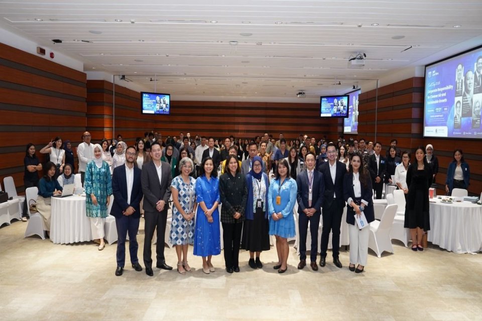  Bicara Udara bersama HHP Law Firm dan UN Global Compact Network Indonesia (IGCN) menggelar forum dialog yang menekankan pentingnya peran dunia usaha dalam menjaga kualitas udara sekaligus mendorong pertumbuhan ekonomi yang berkelanjutan.\