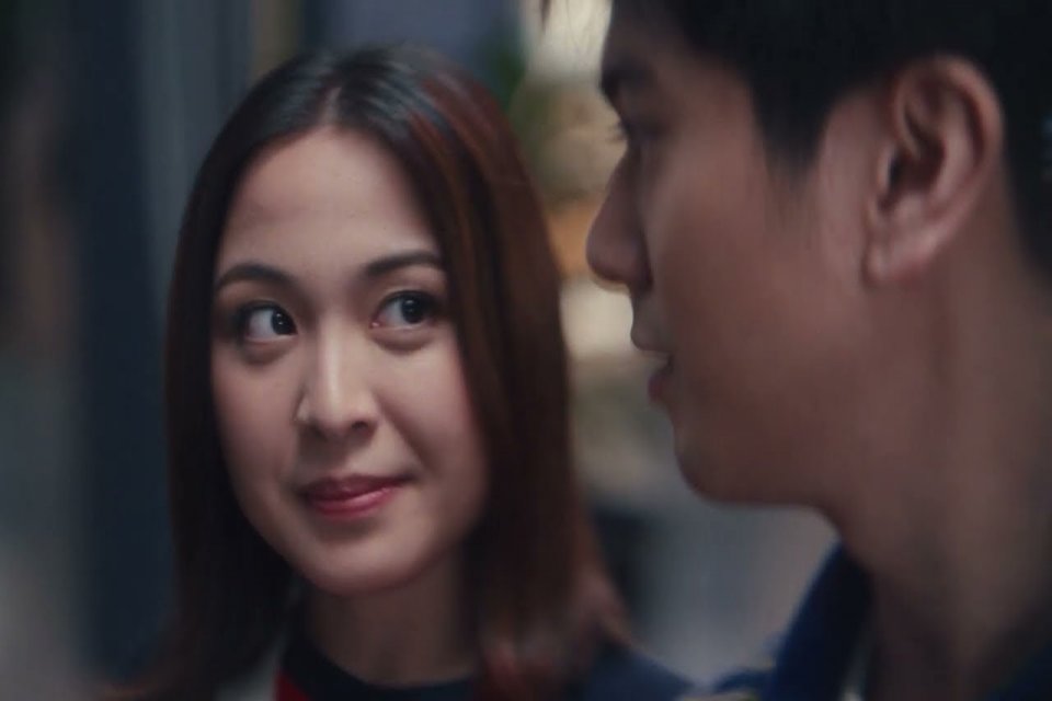 makna lagu Bernadya Rabun jauh