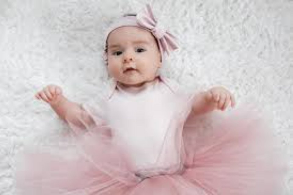 Nama bayi perempuan lahir di bulan haji