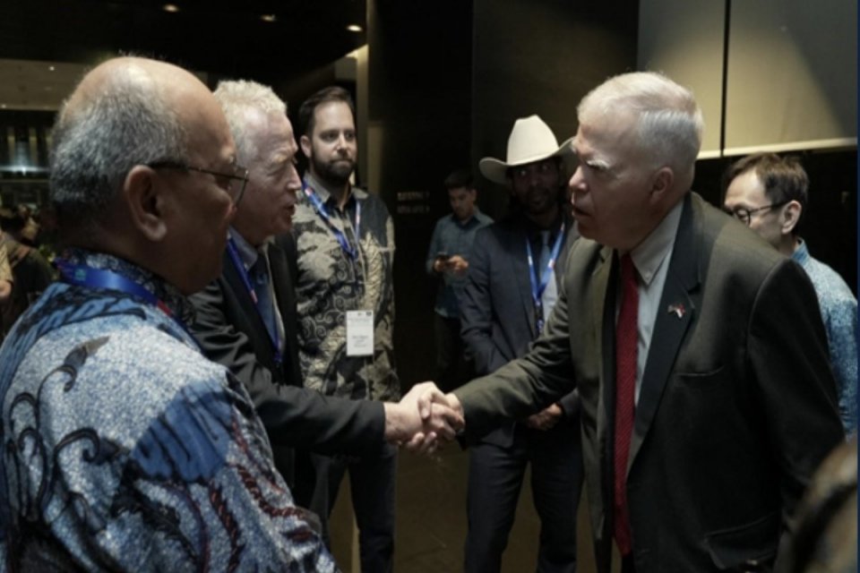 Bagian Perdagangan Kedutaan Besar Amerika Serikat di Jakarta menyambut Misi Dagang Keamanan dan Teknologi Maritim AS ke Jakarta dan Surabaya pada 27-29 April 2026. 