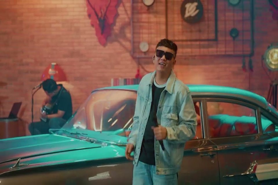 Lirik Lagu Adoh Denny Caknan