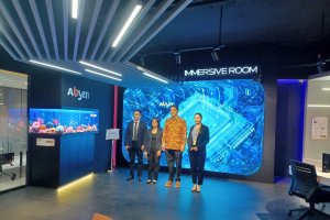 Absen buka showroom di Indonesia