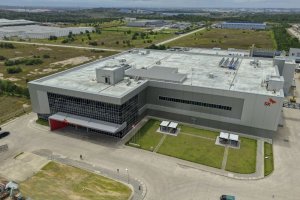 Fasilitas Fraksionasi Plasma Indonesia 