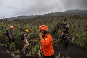 Pencarian pendaki korban erupsi Gunung Dukono