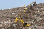 TPST Bantargebang hanya akan terima sampah residu mulai 1 Agustus 2026 (Foto: Katadata/Fauza Syahputra)