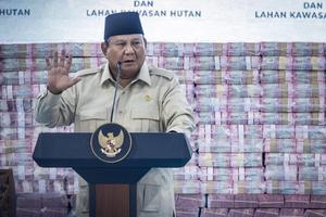 Satgas PKH menyerahkan hasil penyelamatan keuangan negara