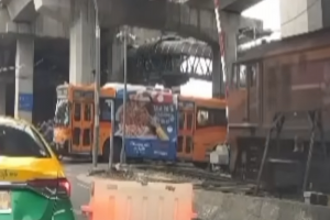 Kecelakaan kereta api dan bus di Thailand pada 16 Mei 2025