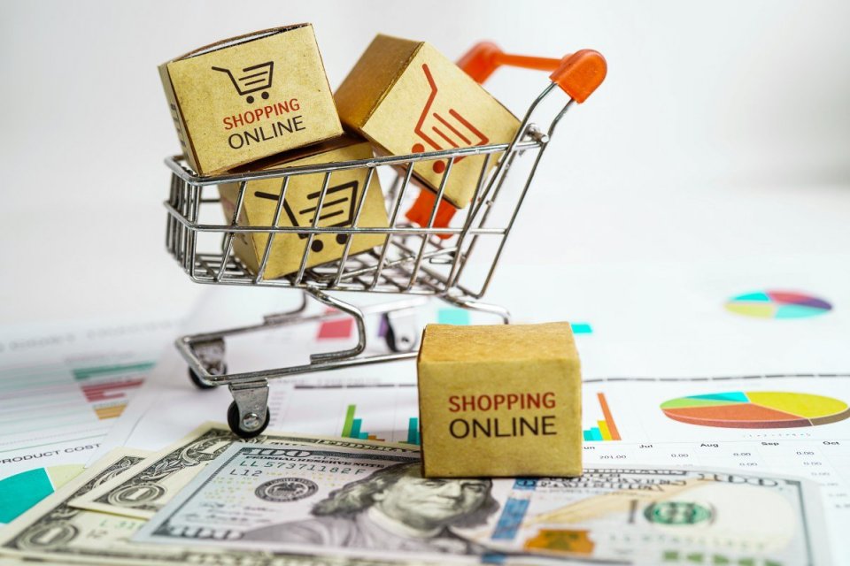 UMKM, insentif, biaya platform, marketplace, e-commerce