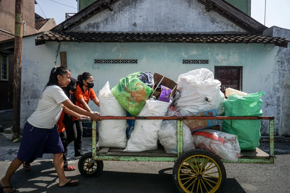 Bantargebang dan Ujian Pengelolaan Sampah Jakarta