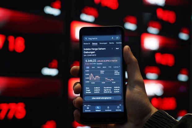 IHSG kembali ditutup melemah ke level 5.342 (Foto: Katadata/Fauza Syahputra)