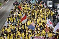Unjuk rasa mahasiswa dan elemen masyarakat di Jakarta