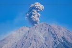 Aktivitas vulkanik Gunung Semeru terbanyak di Indonesia