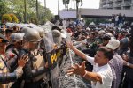 Eksekusi Pengosongan Hotel Sultan (Foto: Katadata/Fauza Syahputra)