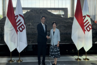 Menkeu Purbaya dan President AIIB