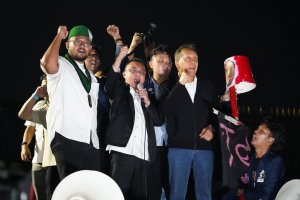 Wakil Ketua DPR RI Sufmi Dasco Ahmad Temui Mahasiswa Trisakti (Foto: Katadata/Fauza Syahputra)