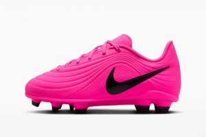 sepatu pink di piala dunia 2026
