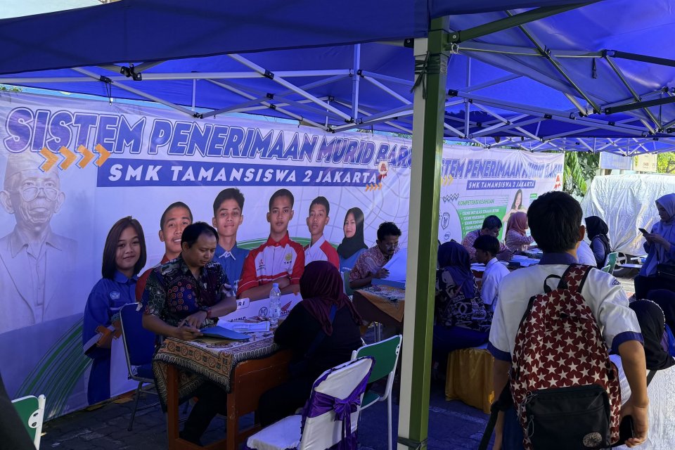 Program Sekolah Swasta Gratis DKI Diperluas ke 103 Sekolah, Rp253,6 Miliar