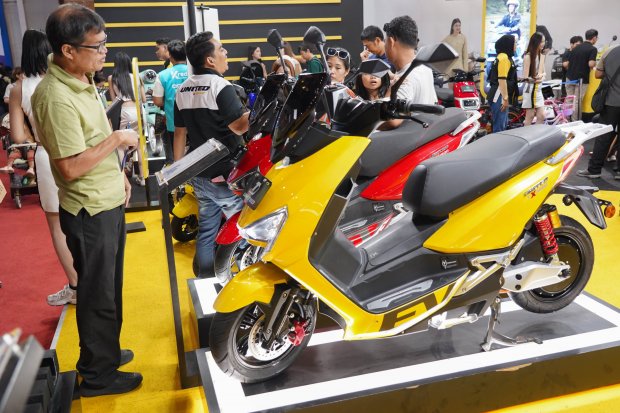 Pembiayaan Motor Listrik Tumbuh 34,7%, Baterai hingga Pasar Bekas Jadi Risiko