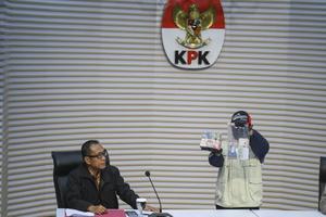Barang bukti OTT Bupati Langkat Syah Afandin