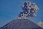 Aktivitas vulkanik Gunung Semeru
