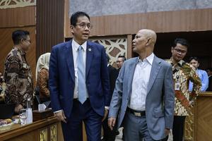 Raker Banggar DPR dengan Menkeu dan Gubernur BI