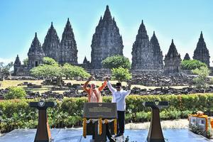 Presiden Prabowo dan PM India kunjungi Candi Prambanan