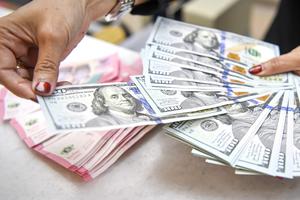 Nilai tukar rupiah melemah 44 poin