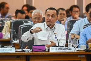 Raker Komisi XIII DPR dengan Mensesneg