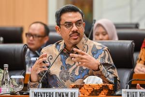 Raker Komisi VII DPR dengan Menteri UMKM