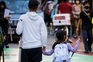 gerakan Ayah antar Anak