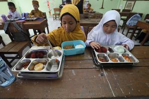 Penyaluran MBG di tengah kajian anggaran program