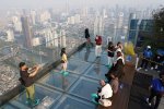 Melihat Lanskap Kota Jakarta dari Ketinggian 385 Meter di Thamrin Nine (Foto: Katadata/Fauza Syahputra)