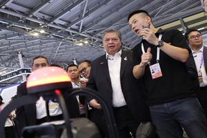 Menko Airlangga Hartarto di WAIC 2026 Shanghai