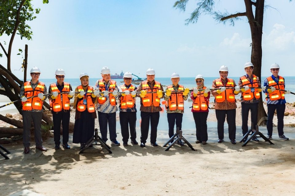kabel bawah laut, telin, telkom, 