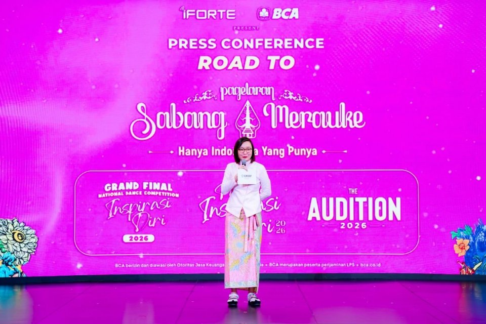 Wakil Meteri Ekonomi Kreatif, Irene Umar memberikan sambutan pada Press Conference Road to Pagelaran Sabang Merauke - Hanya Indonesia Yang Punya \