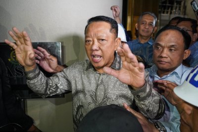 Kejagung Tahan Eks Jampidsus Febrie Adriansyah Dalam Kasus TPPU (Foto: Katadata/Fauza Syahputra)
