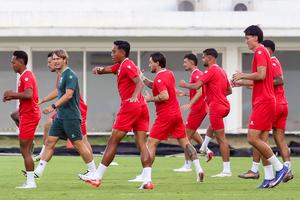 Latihan Timnas Indonesia jelang melawan Kamboja