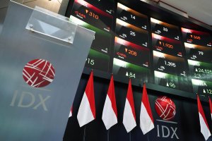 IHSG ditutup turun 0,17% atau 10,65 poin ke level 6.185 (Foto: Katadata/Fauza Syahputra)