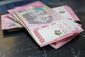 Nilai Tukar Rupiah Melemah Rp 18.009 per dolar AS (Foto: Katadata/Fauza Syahputra)