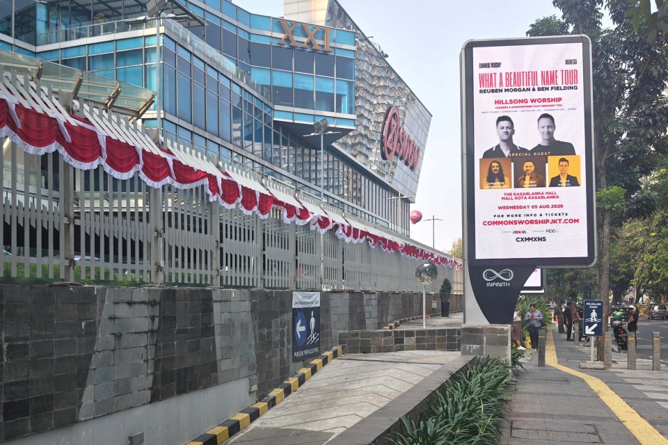 Pagar besi yang terpasang di Mal Kota Kasablanka, Jakarta, Sabtu (1/8/2026). Ketua Umum Asosiasi Pengelola Pusat Belanja Indonesia, Alphonzus Widjaja menegaskan pemasangan pagar di mal bukan kebijakan baru maupun instruksi khusus yang berlaku secara nasio