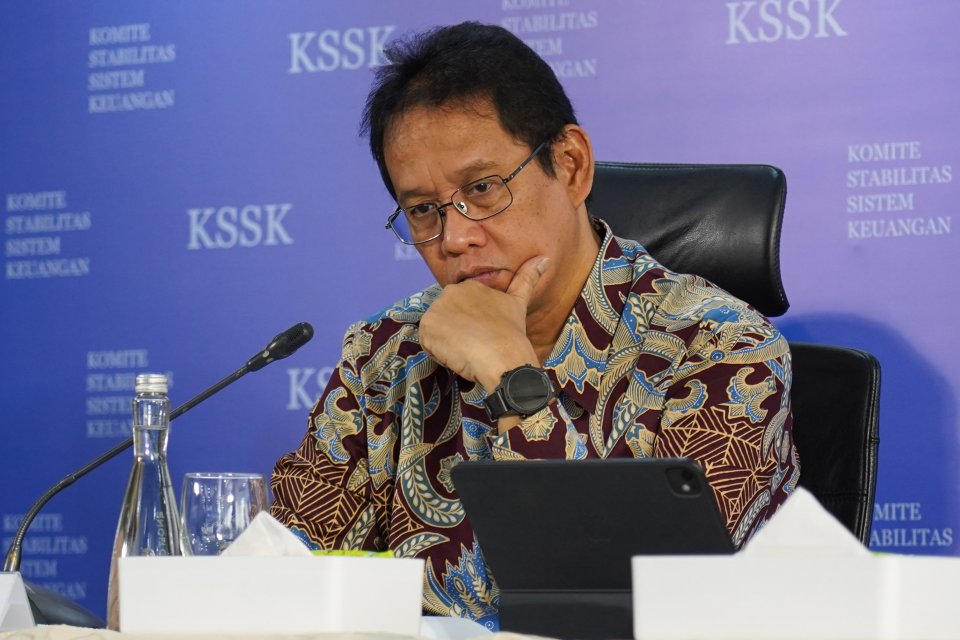Menteri Keuangan Purbaya Yudhi Sadewa saat menghadiri konferensi pers hasil rapat berkala Komite Stabilitas Sistem Keuangan (KSSK) III 2026 di Jakarta, Senin (3/8/2026). KSSK mempertahankan proyeksi pertumbuhan ekonomi Indonesia pada kisaran 5,6% hingga 6