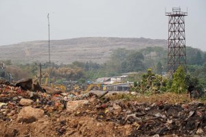 Transisi Dari Praktik Open Dumping Menuju Controlled Landfill di TPST Bantargebang (Foto: Katadata/Fauza Syahputra)